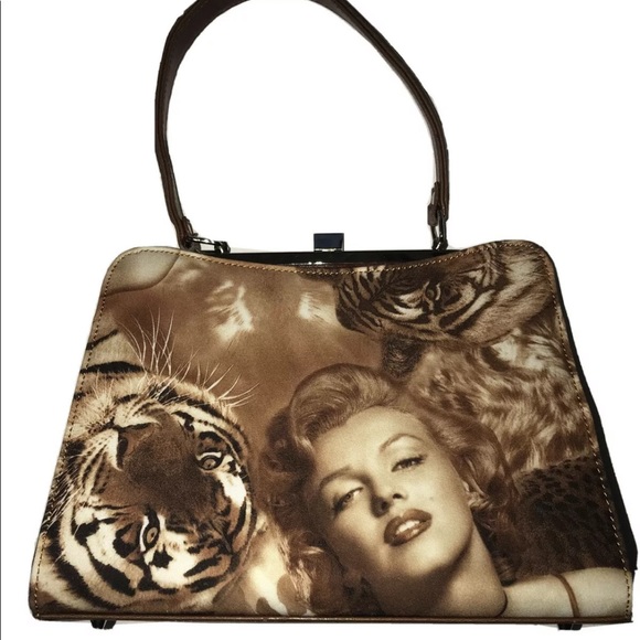 Vintage Marilyn Monroe purse tiger design - Picture 2 of 7